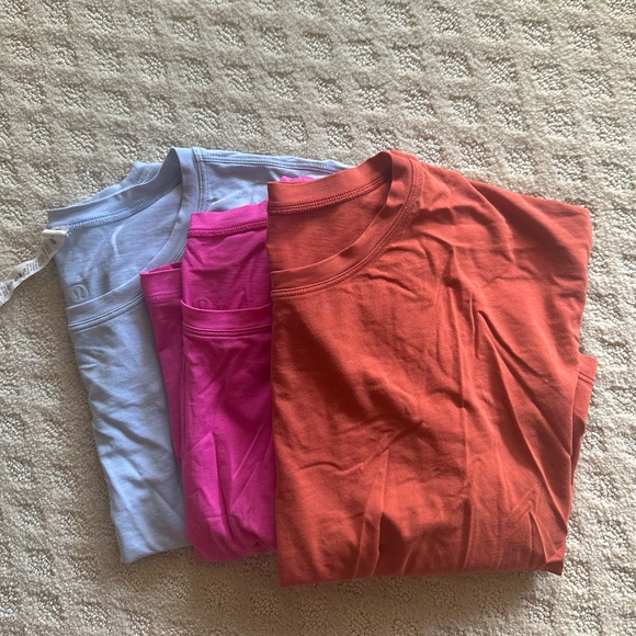 Lululemon | Cates Tee - Picture 6 of 6